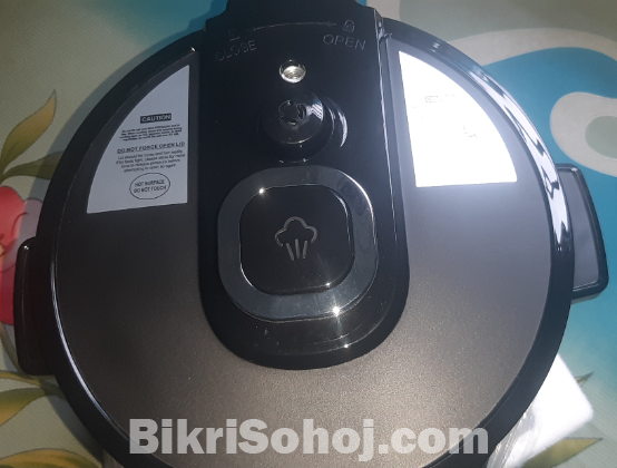 ELECTICK  PRESSURE COOKER